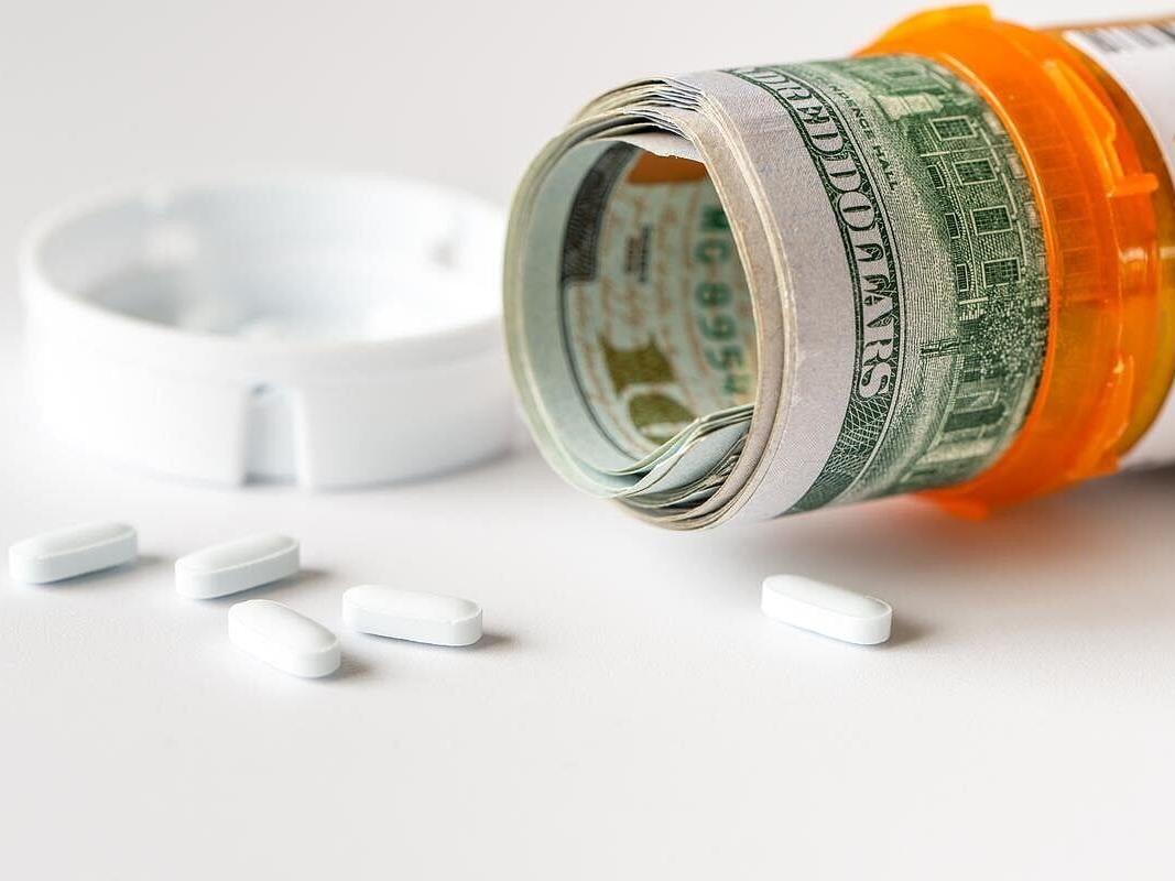 U.S. Family Health Insurance Hits $27,000 Per Year as Costs Soar
